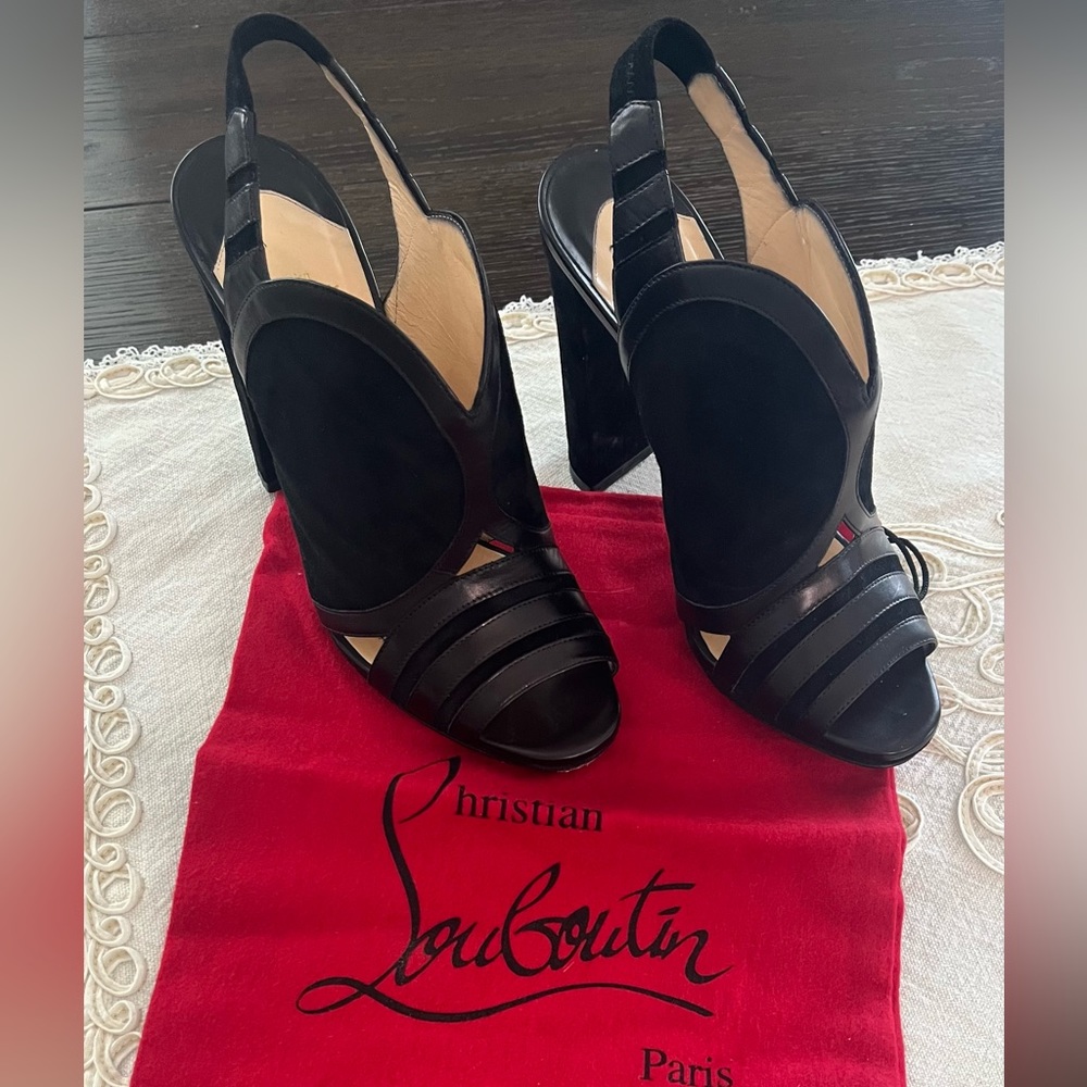 Christian Louboutin high heels Size 38.5 black with suede, like new.